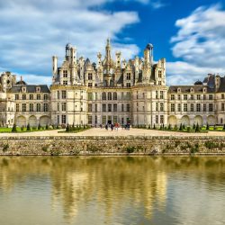 chateau-chambord-the-largest-castle-in-the-loire-valley